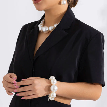 Exaggerated Big Imitation Pearl Choker Necklace – Elegant Statement Jewelry for Women and Brides