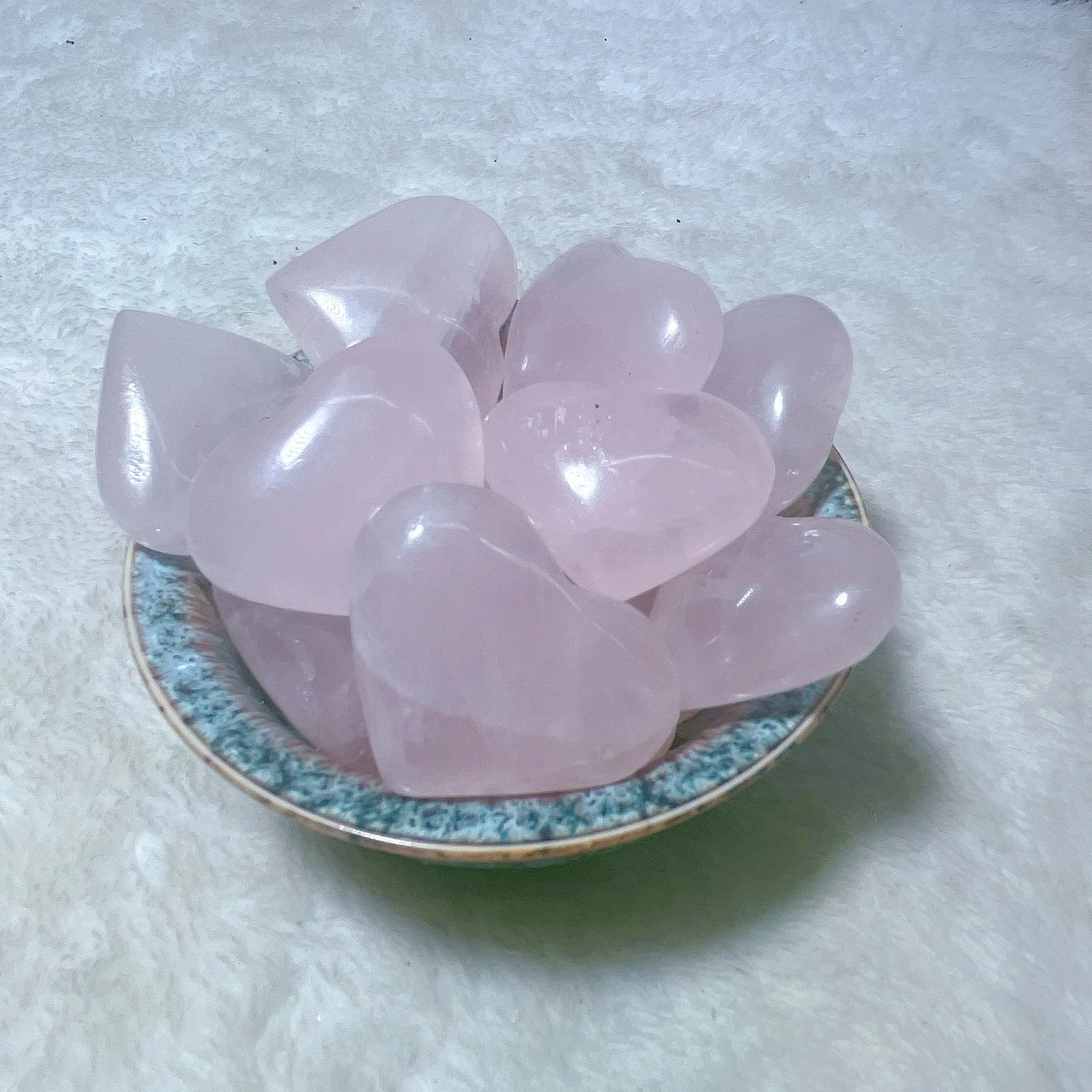 High-Quality Natural Rose Quartz Heart Crystal – Healing Gemstone for Reiki, Energy, and Home Decor