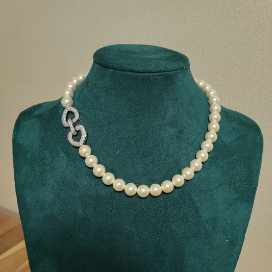 Exquisite Double Camellia Buckle Pearl Necklace Short Chain Choker Jewelry